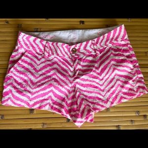 Lilly Pulitzer Pink Zebra Walsh Short Size 10